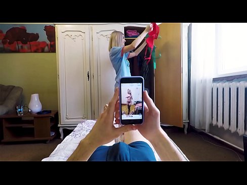 ❤️ Stiefschwester bringt ihren Bruder zum Wichsen, kurz bevor Mama nach Hause kommt ❌ Sex video bei uns