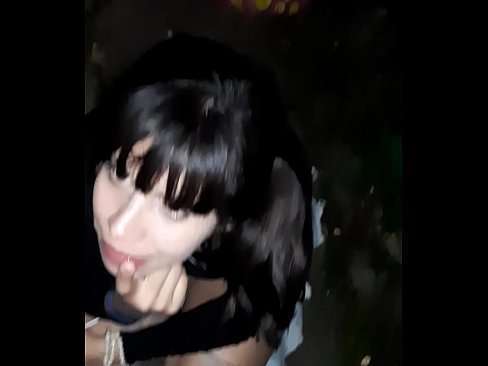 ❤️ Auf der Straße geschwollenen Penis im Austausch für Süßigkeiten ❌ Sex video bei uns